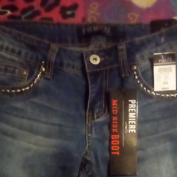 NEW 2 PAIRS JEANS - Picture 5 of 13